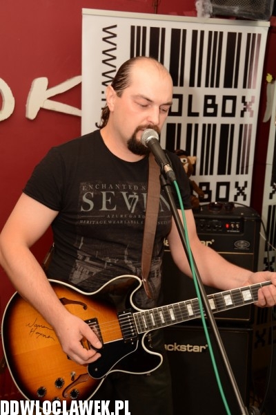 02.11 Toolbox w klubie Pokusa