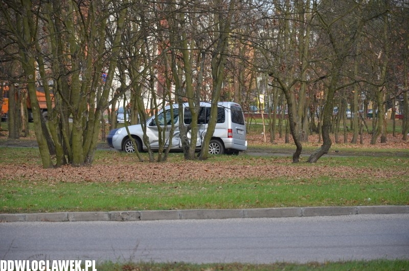 Zderzenie dwóch aut i utrudnienia w ruchu