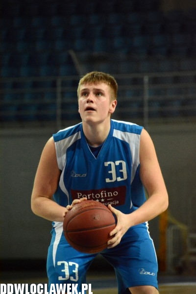 Juniorzy starsi: TKM - AKM