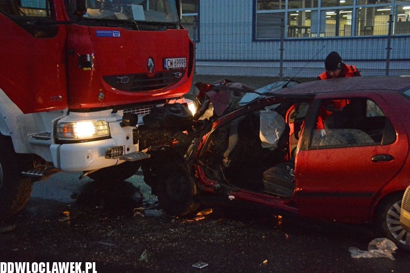 Groźny wypadek przy ul. Płockiej
