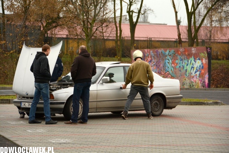 Trening rajdowy pod Halą Mistrzów