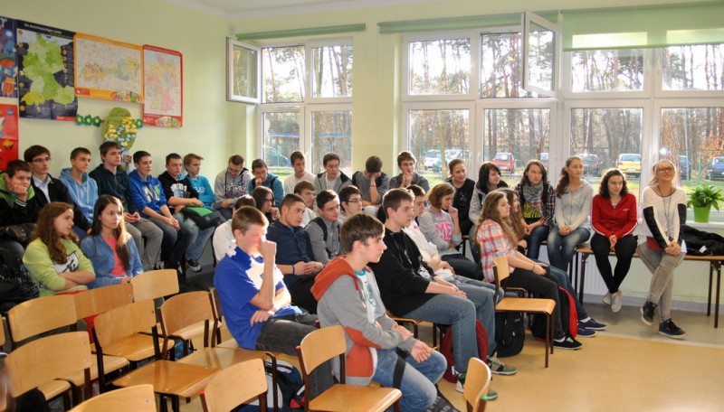 Koszykarze Anwilu spotkali się z uczniami