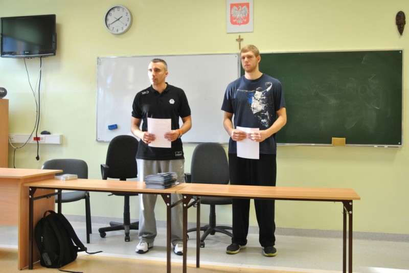 Koszykarze Anwilu spotkali się z uczniami