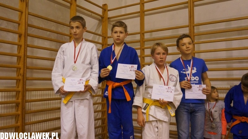 Mikołajkowy turniej judo dzieci i młodzieży