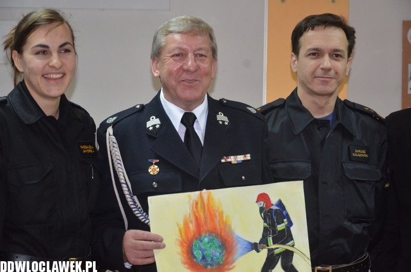 Najmłodsi zapobiegają pożarom