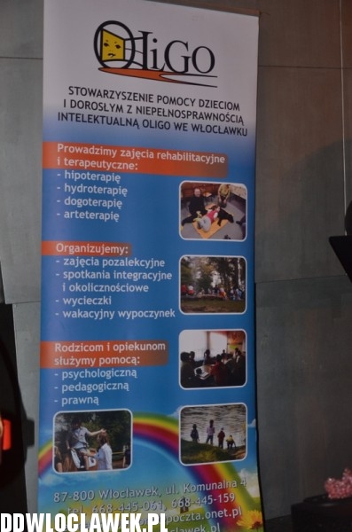 Wspólne kolędowanie na placu Wolności