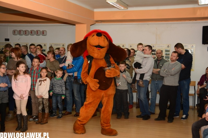 Spotkanie choinkowe w siedzibie straży pożarnej