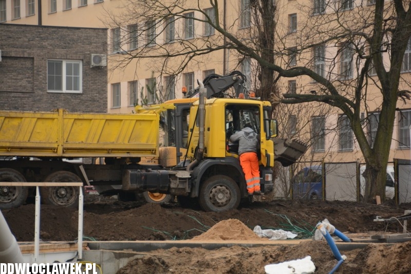 Przystań na Wiśle na ukończeniu