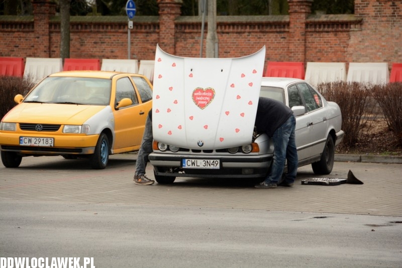 WOŚP: przejażdżka w alkogoglach