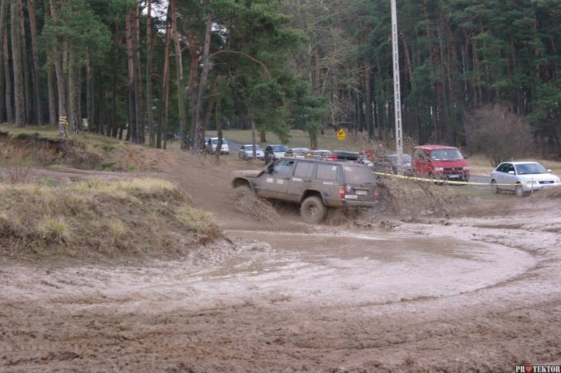 WOŚP: Terenowa Integracja 4x4