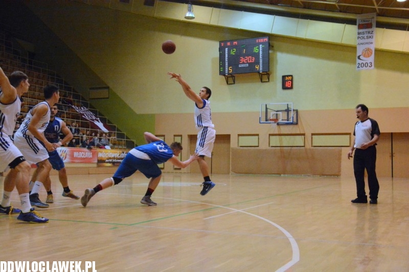 Derby III ligi: TKM - AKM Włocławek