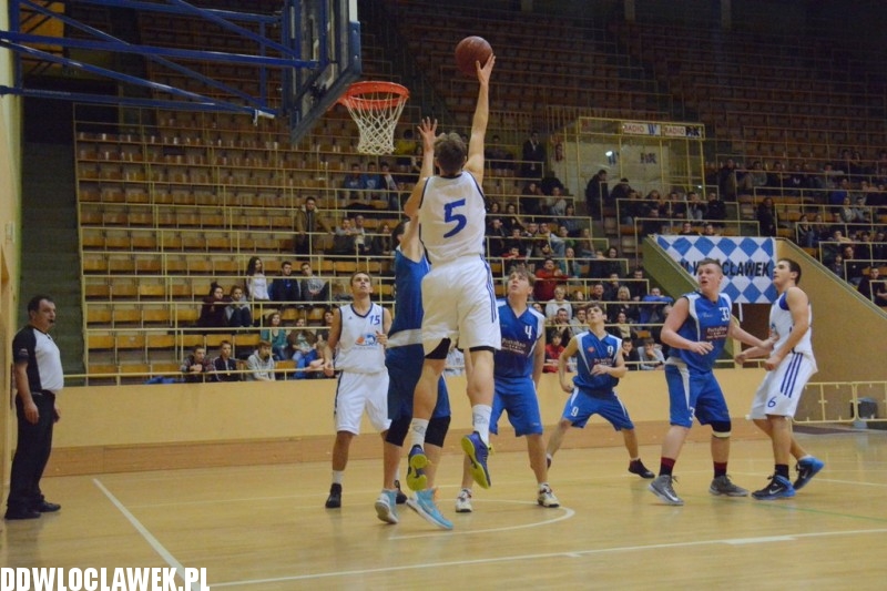 Derby III ligi: TKM - AKM Włocławek