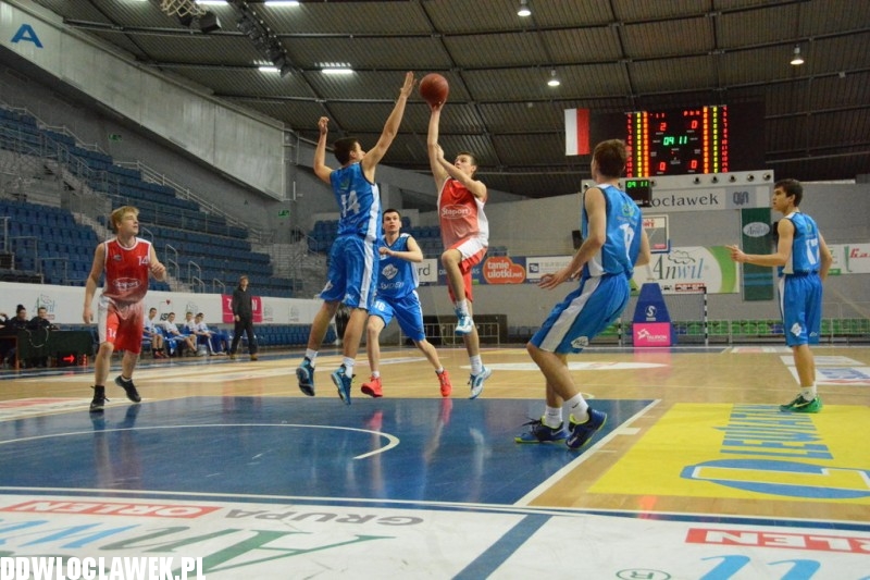 Juniorzy: TKM II - Basket Toruń