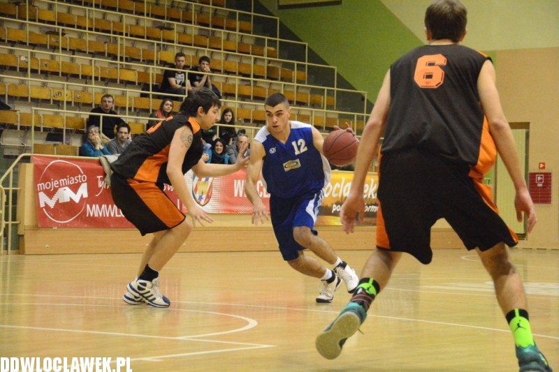 Koszykarskie derby: AKM - TKM I Włocławek