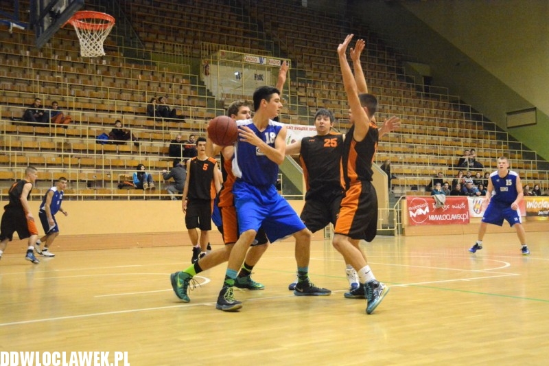 Koszykarskie derby: AKM - TKM I Włocławek