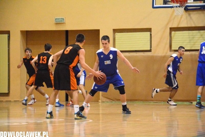 Koszykarskie derby: AKM - TKM I Włocławek