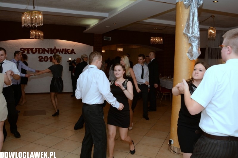 Studniówka Zespołu Szkół w Chodczu