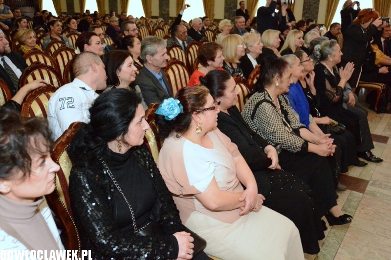 Koncert artystów romskich