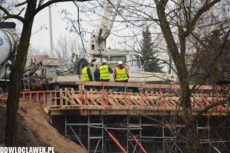 Coraz bliżej końca prac na moście
