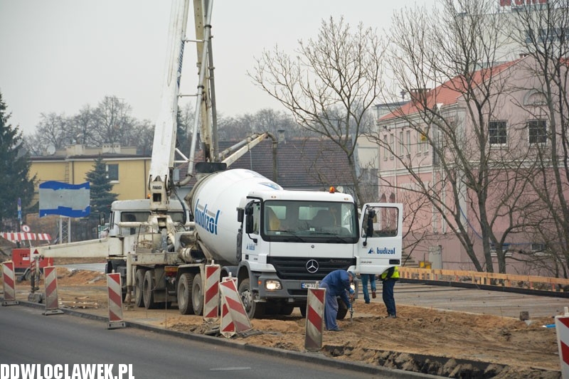 Coraz bliżej końca prac na moście