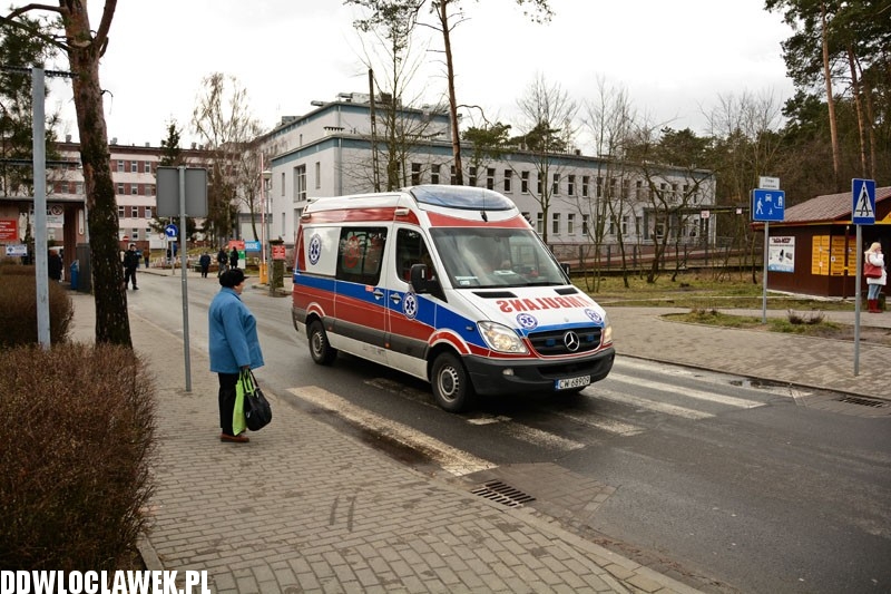 Konferencja po aferze z pijaną położną