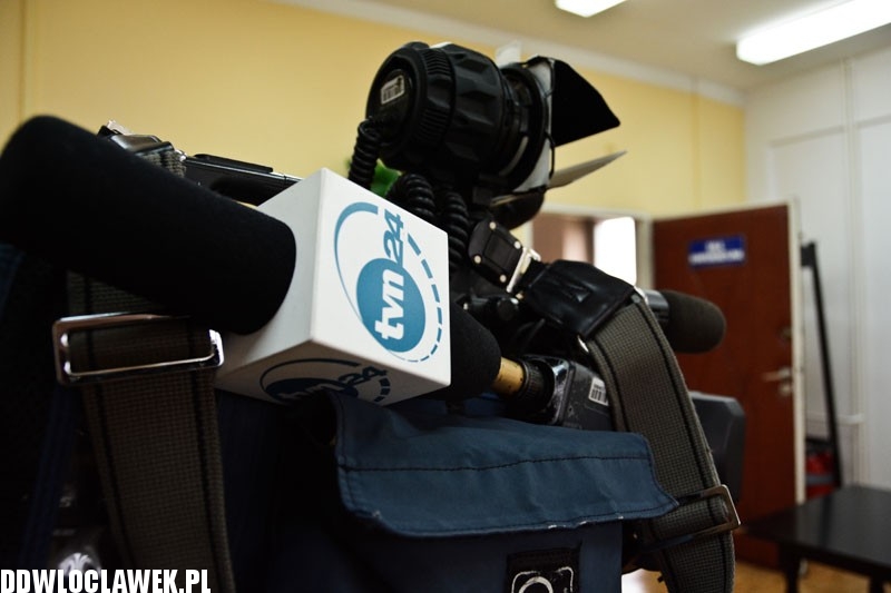 Konferencja po aferze z pijaną położną
