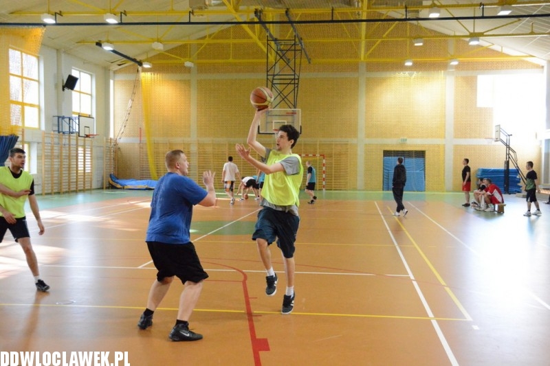 Turniej absolwentów w 