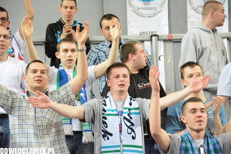 Kibice podczas meczu Anwil - Czarni Słupsk
