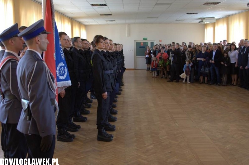 Nowi policjanci we włocławskiej komendzie