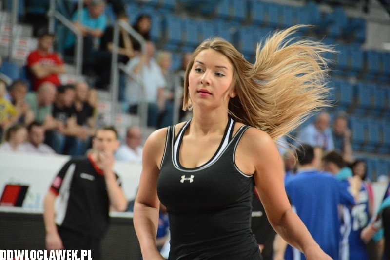 Cheerleaderki na meczu Anwil - Rosa Radom