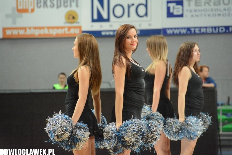 Cheerleaderki na meczu Anwil - Rosa Radom