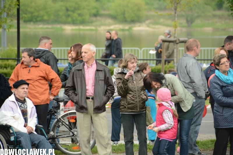 Piknik strażacki na bulwarach