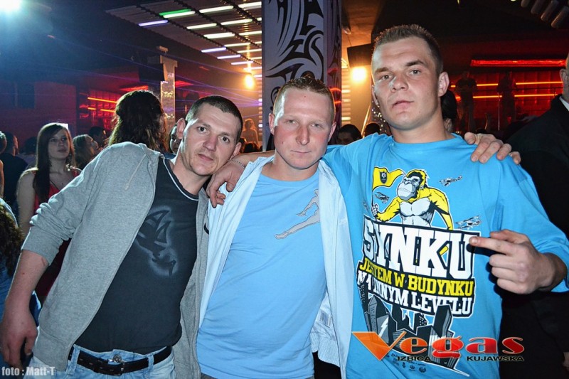 Power play w klubie Vegas w Izbicy