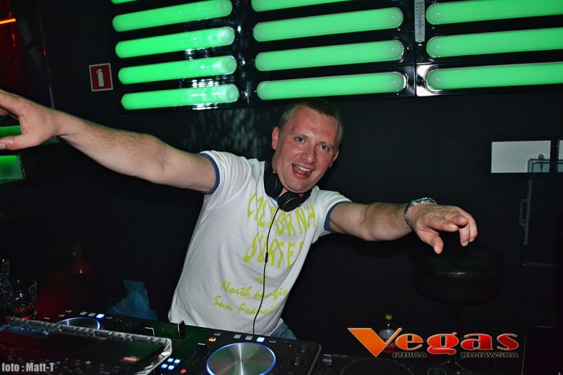 Power play w klubie Vegas w Izbicy