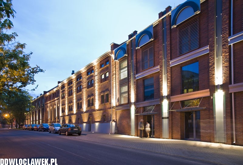 Iluminacja Centrum Kultury Browar B.