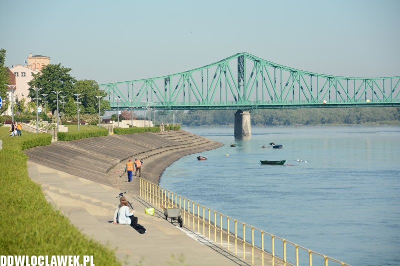 Wisła zagroziła scenie i przystani przy Piwnej