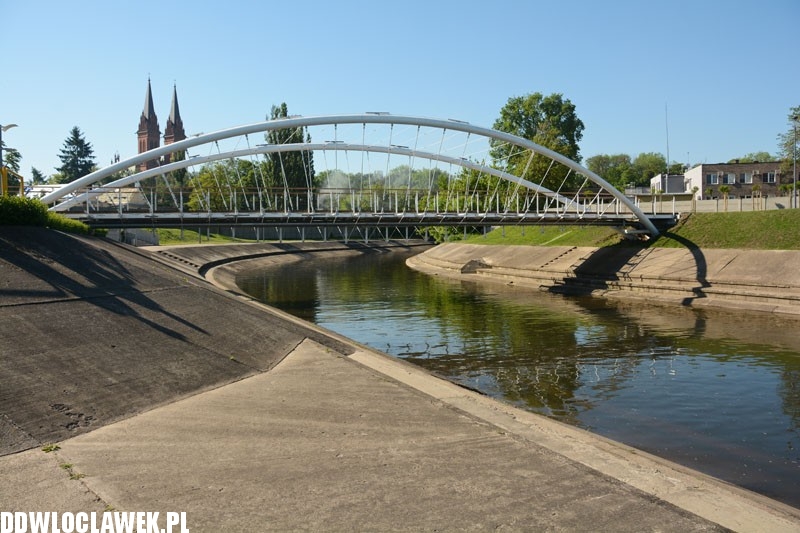 Wisła zagroziła scenie i przystani przy Piwnej