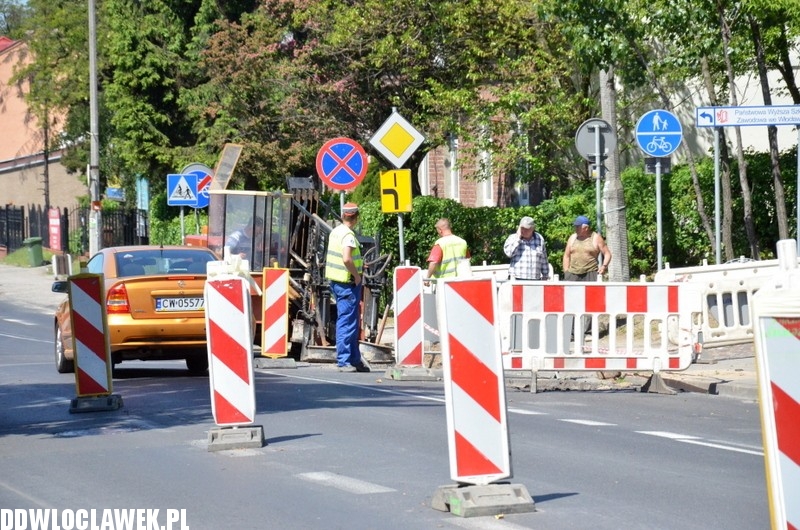 Prace MPWiK na ul. Lipnowskiej