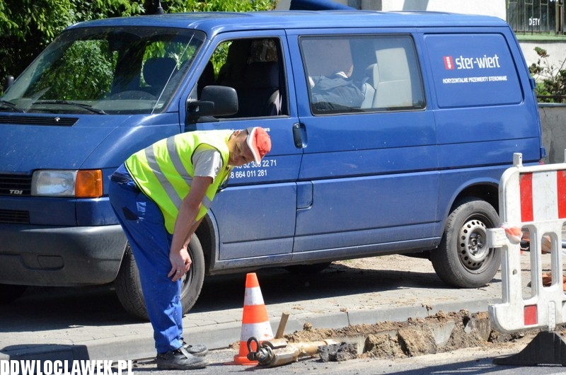 Prace MPWiK na ul. Lipnowskiej