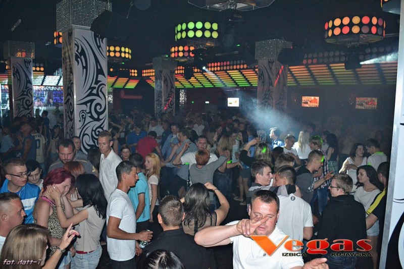 Dj Mavi & Andrev Base Live Act w klubie Vegas