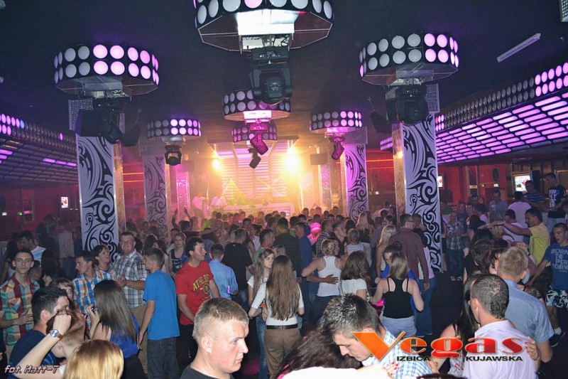 Dj Mavi & Andrev Base Live Act w klubie Vegas