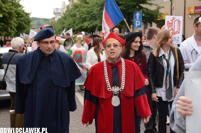 Juwenalia: przemarsz studentów
