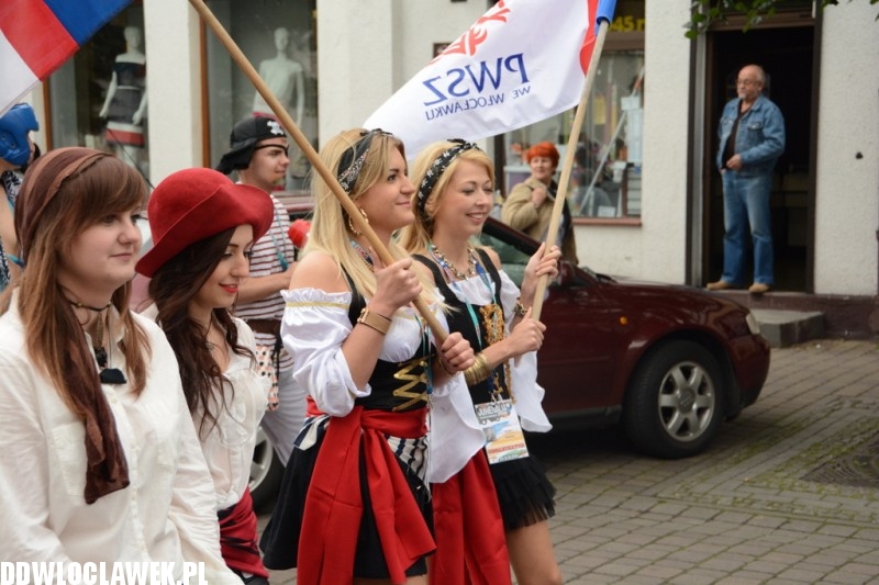 Juwenalia: przemarsz studentów