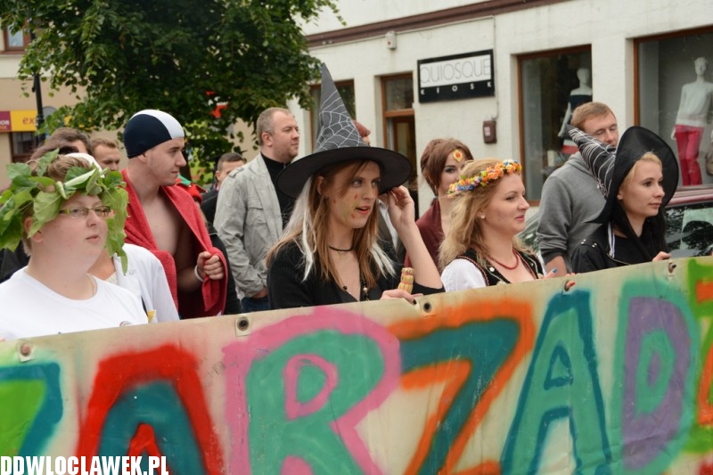 Juwenalia: przemarsz studentów