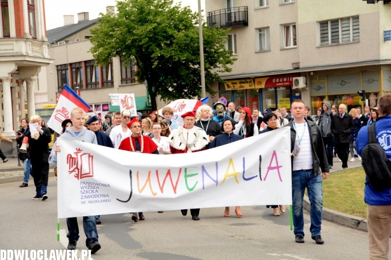 Juwenalia: przemarsz studentów