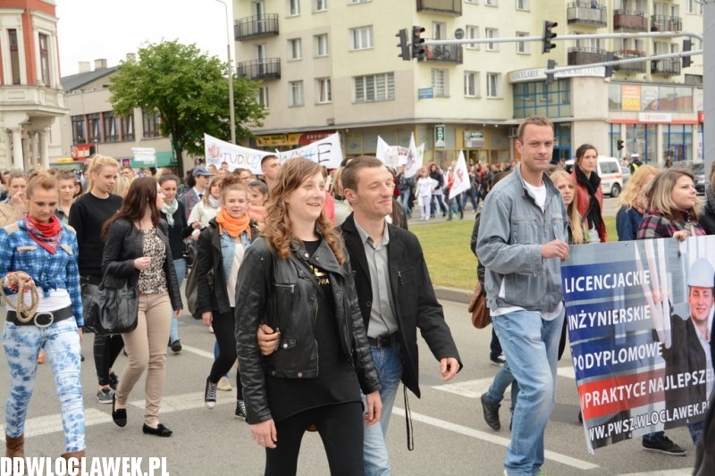 Juwenalia: przemarsz studentów