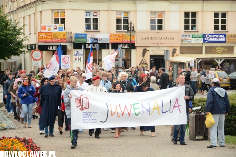 Juwenalia: przemarsz studentów