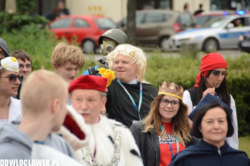 Juwenalia: przemarsz studentów