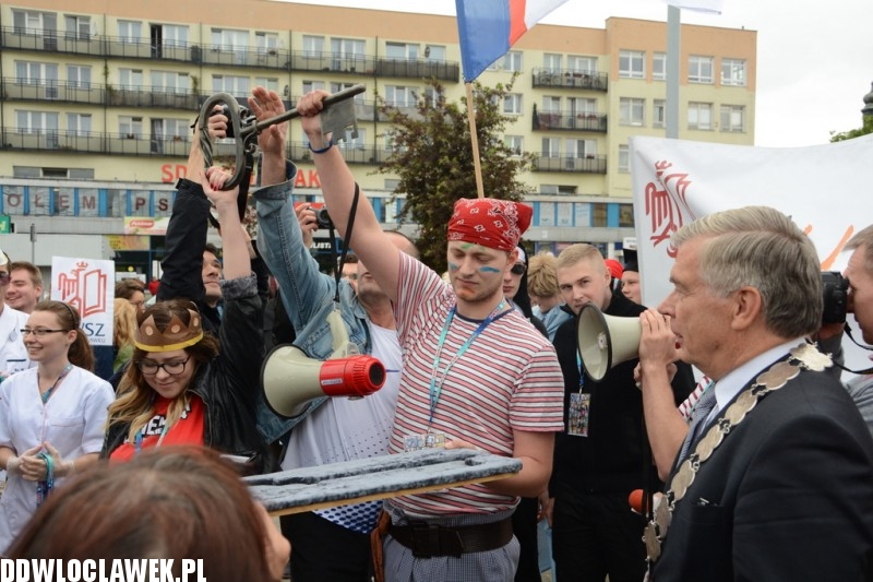 Juwenalia: przemarsz studentów