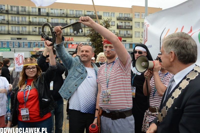 Juwenalia: przemarsz studentów